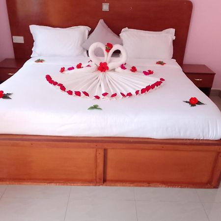 Juniper Park Resort Nyahururu Ngoại thất bức ảnh